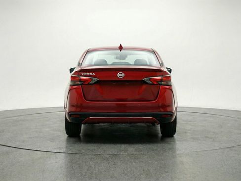 Used 2025 Nissan Versa SV image 7