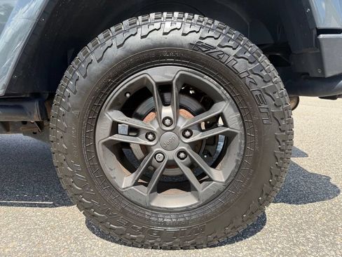Used 2018 Jeep Wrangler Unlimited Sport AWD/4WD image 19