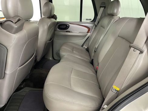 Used 2002 Oldsmobile Bravada AWD w/ 1SC Option Pkg image 14