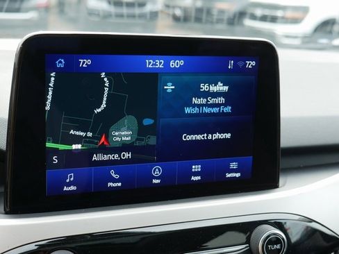 Used 2022 Ford Escape SE w/ SE Sport Appearance Package image 22