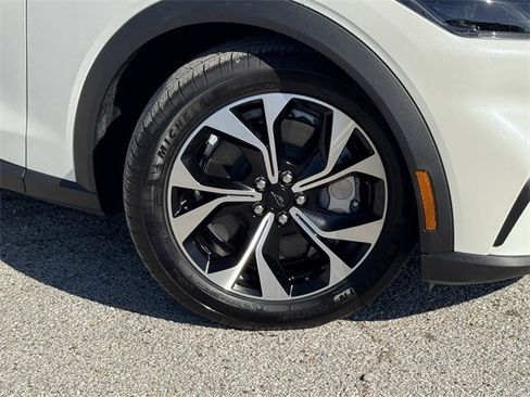 Used 2025 Ford Mustang Mach-E Select image 32