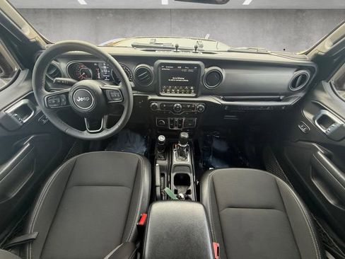 Used 2023 Jeep Wrangler Unlimited Sport AWD/4WD image 20