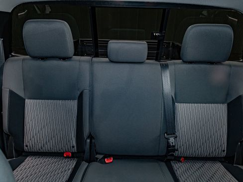 Used 2017 Toyota Tundra SR5 image 21