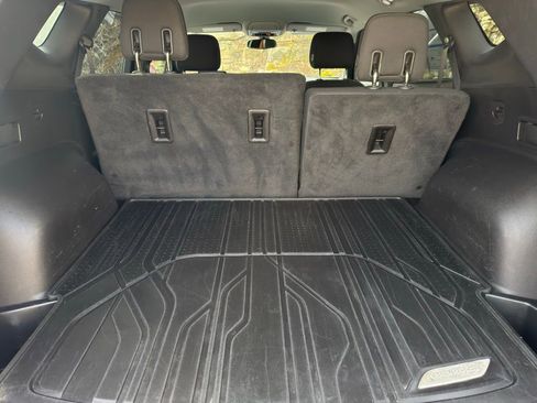 Used 2019 Chevrolet Blazer LT image 10