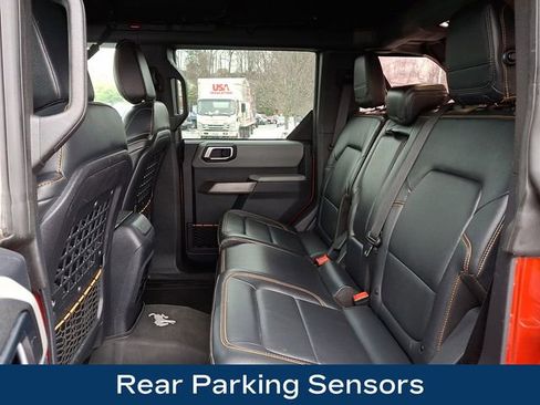 Used 2022 Ford Bronco Badlands w/ Sasquatch Package image 14