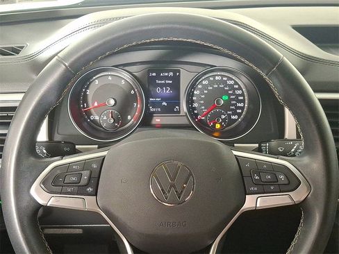 Used 2021 Volkswagen Atlas SE image 20