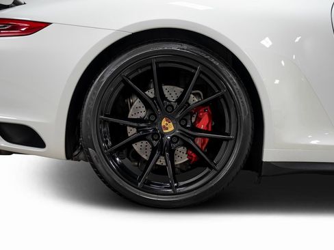 Used 2019 Porsche 911 Carrera 4S image 28