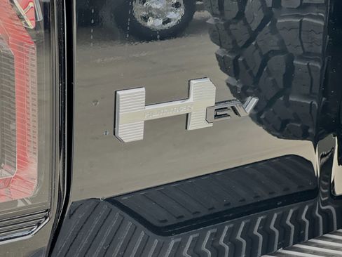 New 2025 GMC Hummer EV 3X w/ Extreme Off-Road Package image 28