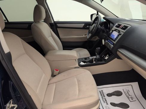 Used 2016 Subaru Outback 2.5i Premium image 15