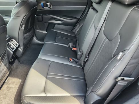New 2026 Kia Sorento S image 23