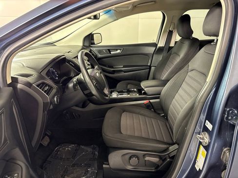 Used 2019 Ford Edge SE FWD image 28
