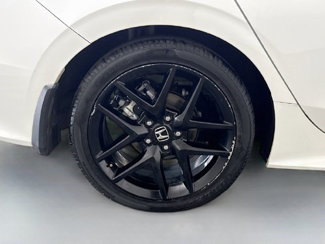 Used 2023 Honda Civic Sport image 32