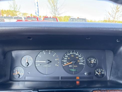 Used 1996 Jeep Grand Cherokee Laredo AWD/4WD image 16
