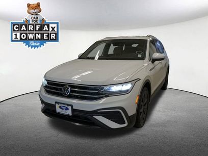 Used 2022 Volkswagen Tiguan SE
