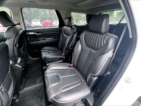 Used 2023 Hyundai Palisade Limited AWD/4WD image 24