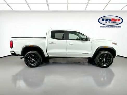 Used 2023 GMC Canyon Elevation w/ Convenience Package AWD/4WD image 9