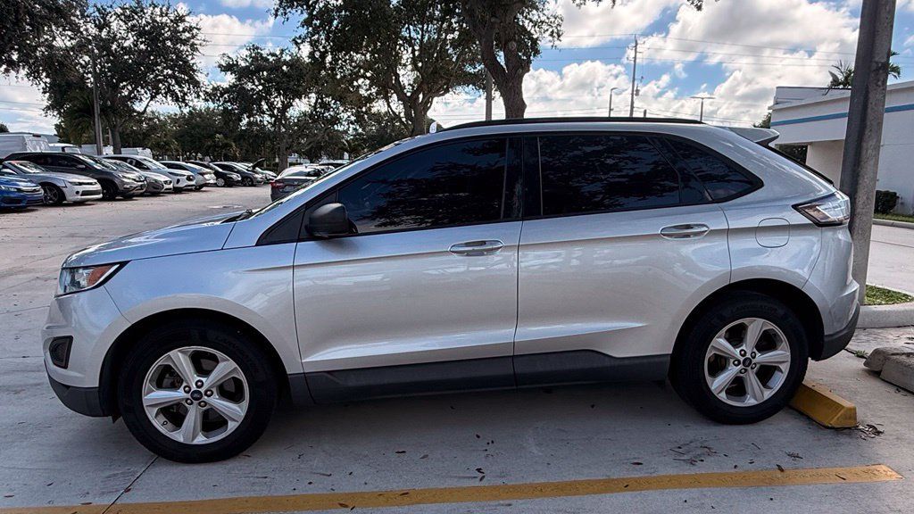 Used 2018 Ford Edge SE FWD image 8