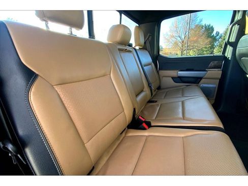 Used 2024 Ford F350 Lariat w/ Lariat Ultimate Package image 28