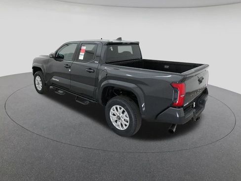New 2026 Toyota Tacoma SR5 image 5