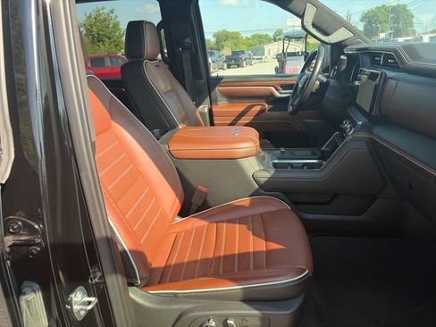 Used 2024 GMC Sierra 2500 Denali Ultimate AWD/4WD image 29