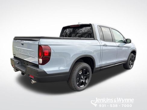 New 2026 Honda Ridgeline Black Edition image 3
