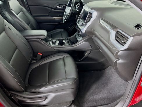 Used 2023 GMC Acadia SLT image 24