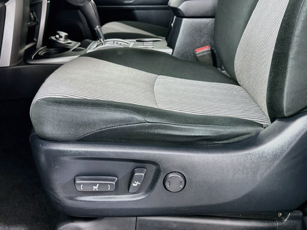 Certified 2022 Toyota 4Runner SR5 AWD/4WD image 18