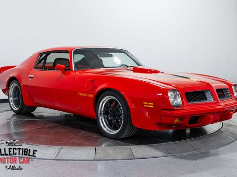 Used 2013 Chevrolet Camaro SS w/ SS Performance Package image 25