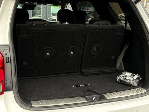 Certified 2025 Hyundai Palisade Calligraphy image 28