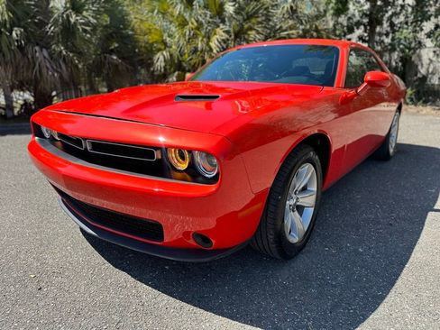 Used 2023 Dodge Challenger SXT RWD image 1