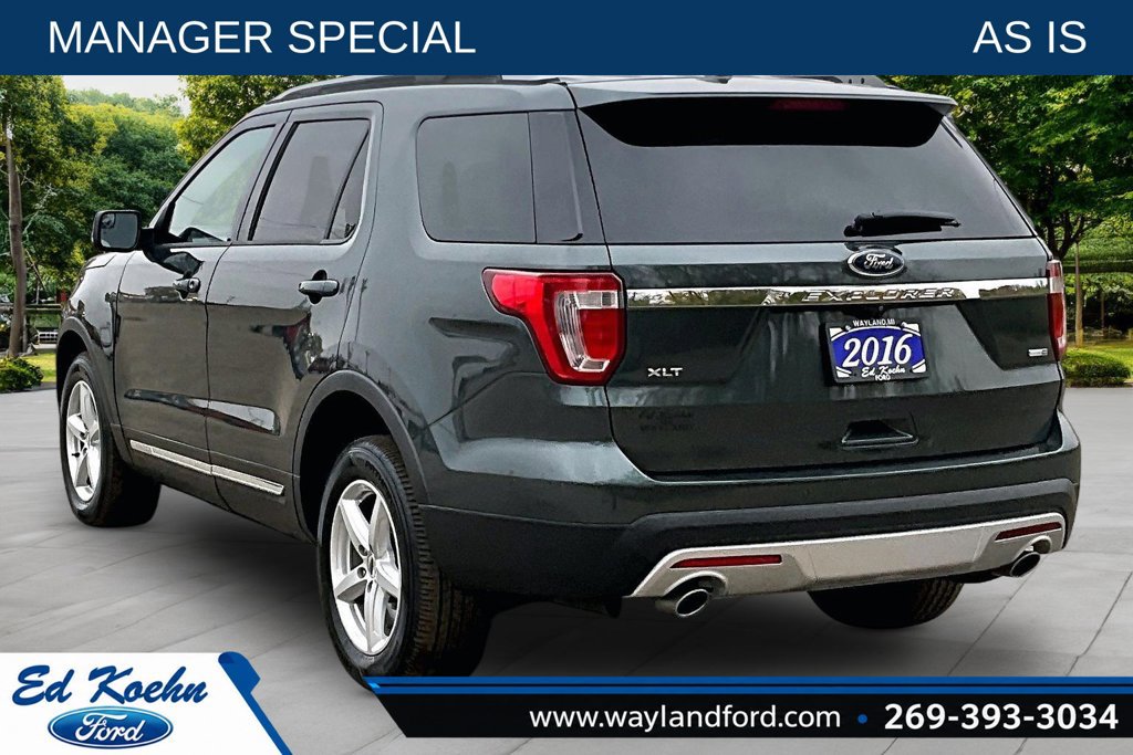 Used 2016 Ford Explorer XLT w/ Equipment Group 201A AWD/4WD image 2