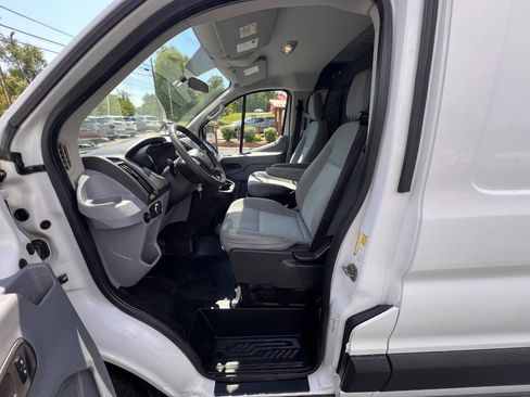 Used 2015 Ford Transit 150 130 Low Roof RWD image 10