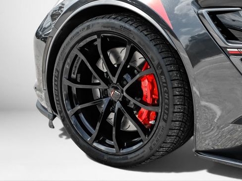 Used 2017 Chevrolet Corvette Grand Sport RWD image 38