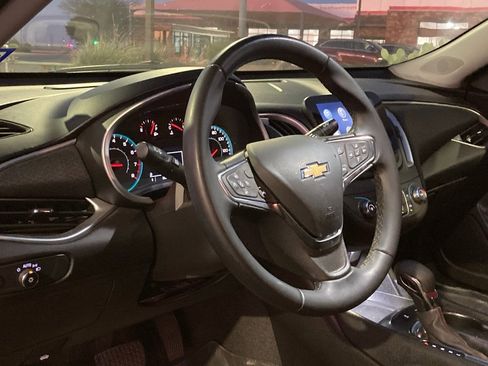 Used 2024 Chevrolet Malibu RS image 9