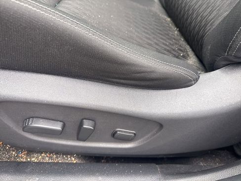 Used 2020 Nissan Rogue SV image 13