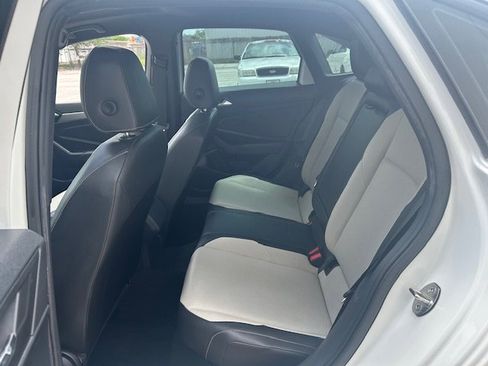 Used 2019 Volkswagen Jetta R-Line FWD image 12