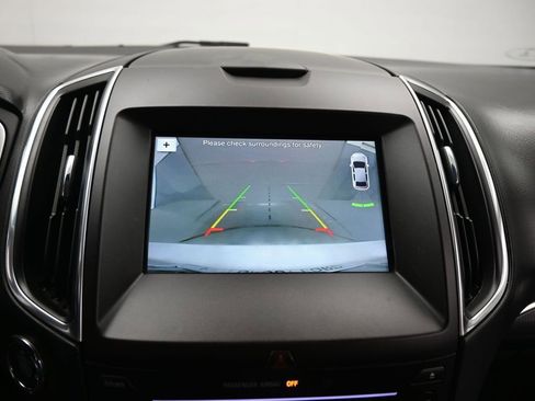 Certified 2018 Ford Edge Titanium image 16