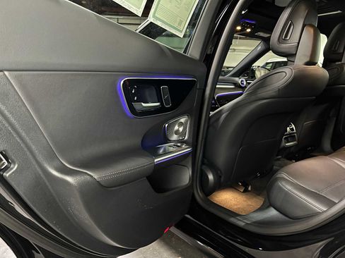 Certified 2026 Mercedes-Benz C 300 4MATIC Sedan image 18