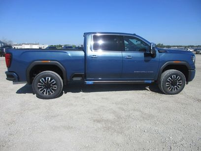 New 2026 GMC Sierra 2500 Denali Ultimate w/ Max Trailering Package