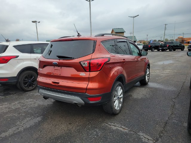 Used 2019 Ford Escape SEL FWD image 3