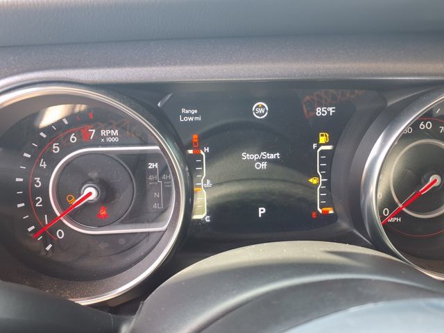 Used 2022 Jeep Gladiator Mojave w/ Cold Weather Group AWD/4WD image 24