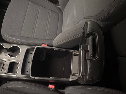 Used 2017 Kia Sorento FWD image 29