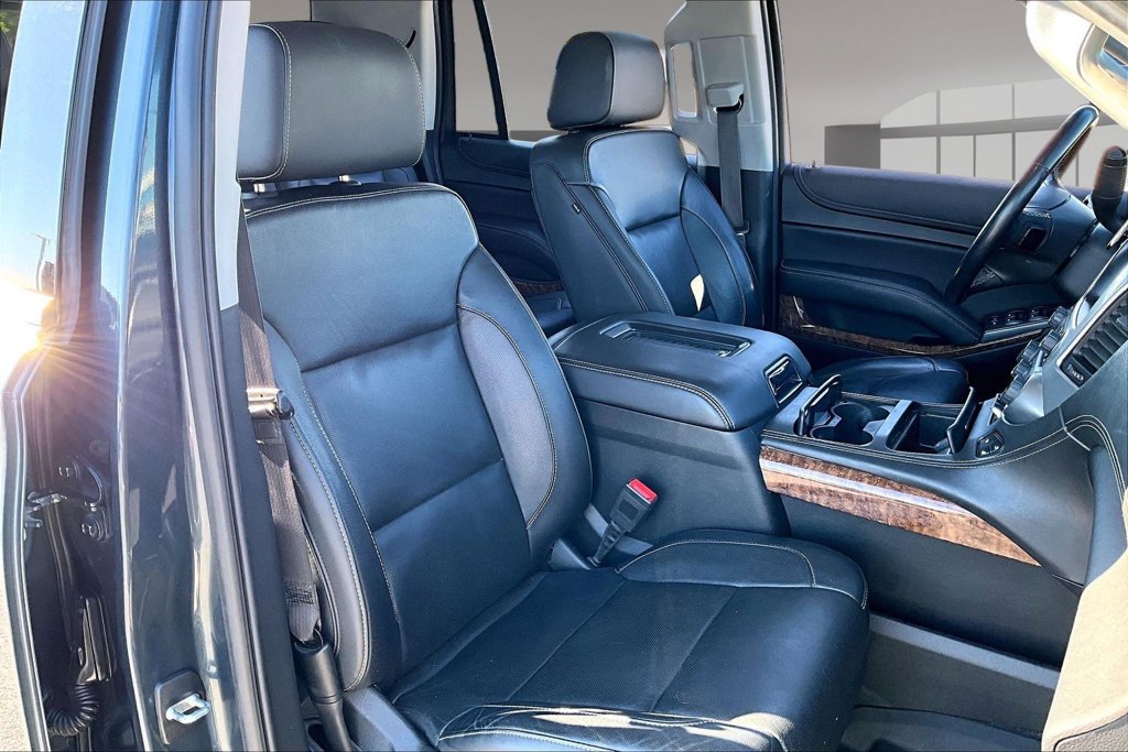 Used 2020 Chevrolet Tahoe Premier AWD/4WD image 7