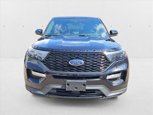 Used 2022 Ford Explorer ST w/ Equipment Group 401A image 2
