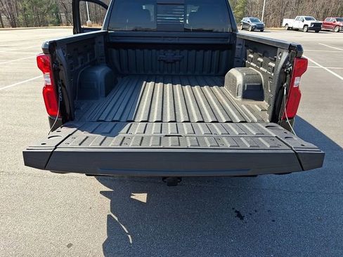 Used 2026 Chevrolet Silverado 1500 High Country w/ Midnight Edition image 29