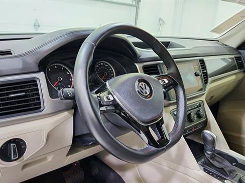Used 2019 Volkswagen Atlas SE w/ Towing Package AWD/4WD image 11