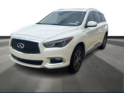 Used 2019 INFINITI QX60 Luxe w/ Essential Package