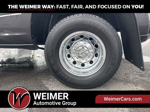 Used 2025 RAM 3500 Laramie w/ Sport Appearance Package AWD/4WD image 8