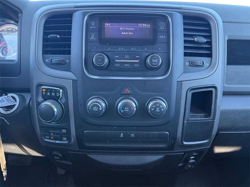 Certified 2018 RAM 1500 Express image 11