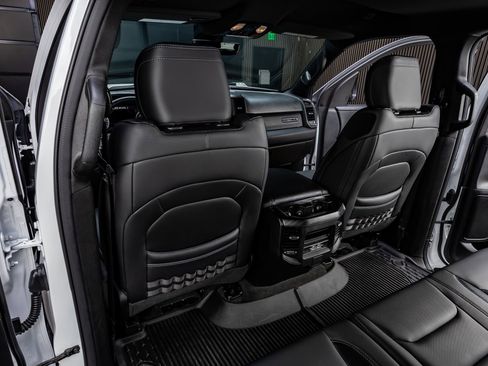 Used 2023 RAM 1500 Big Horn AWD/4WD image 35